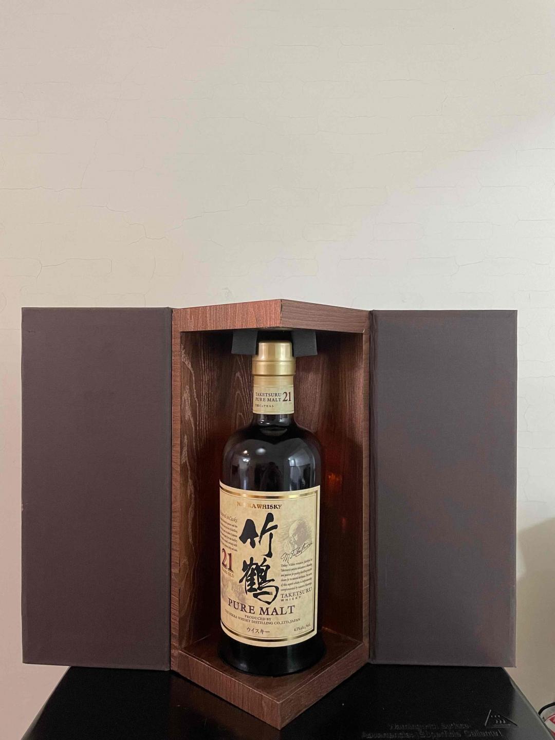 竹鹤21年（木盒）