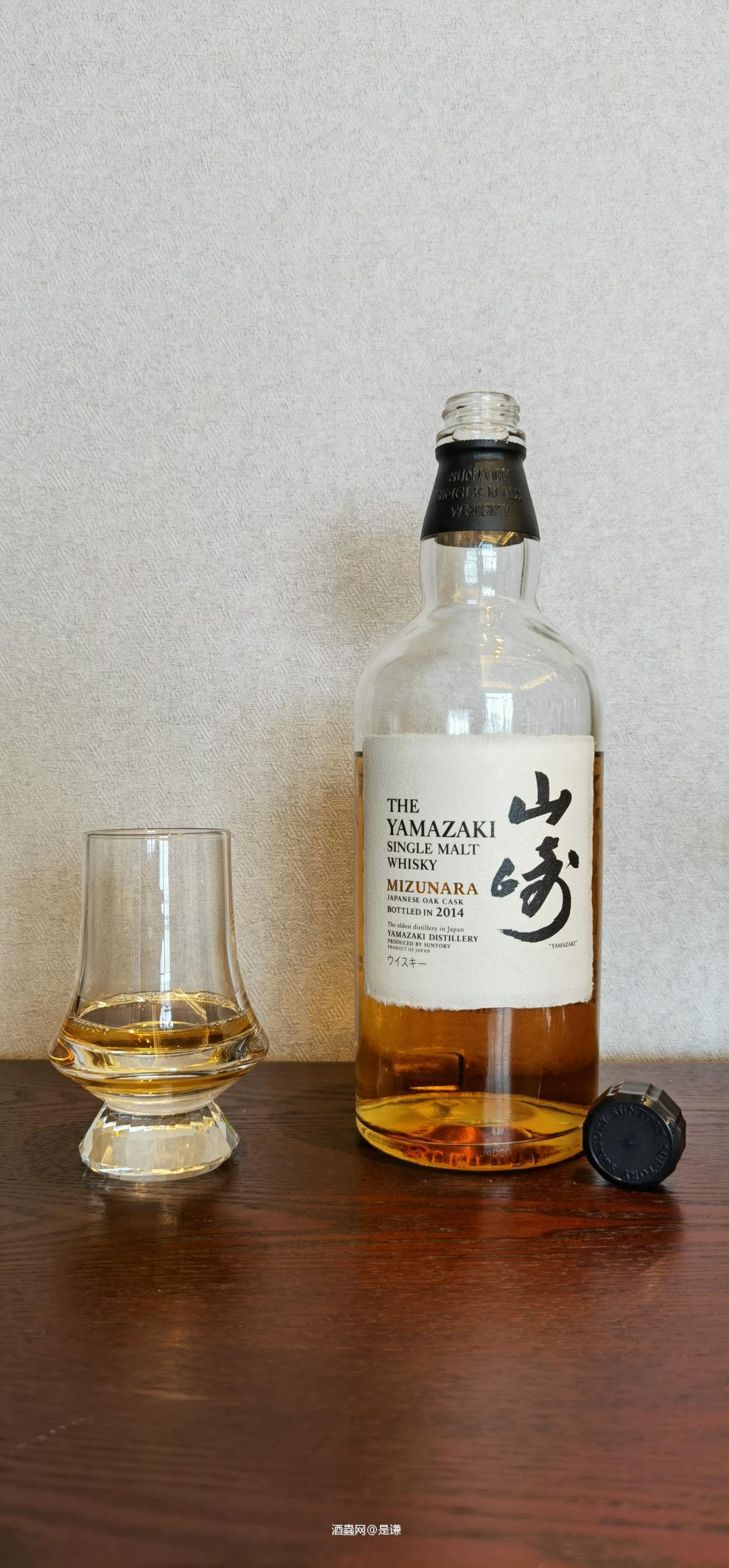 相对于雪莉桶的香甜，圆润，饱满，我更喜欢