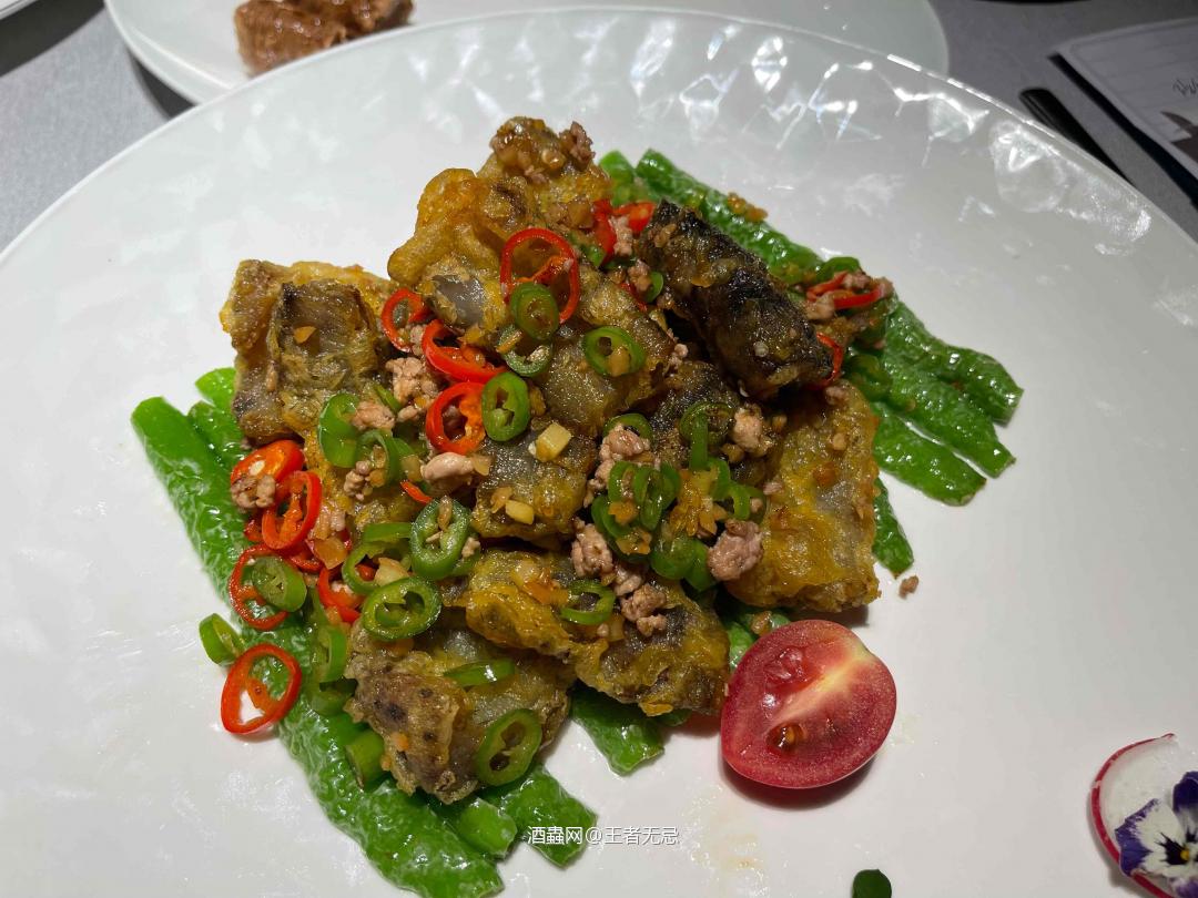 人潮汹涌，幸好遇见