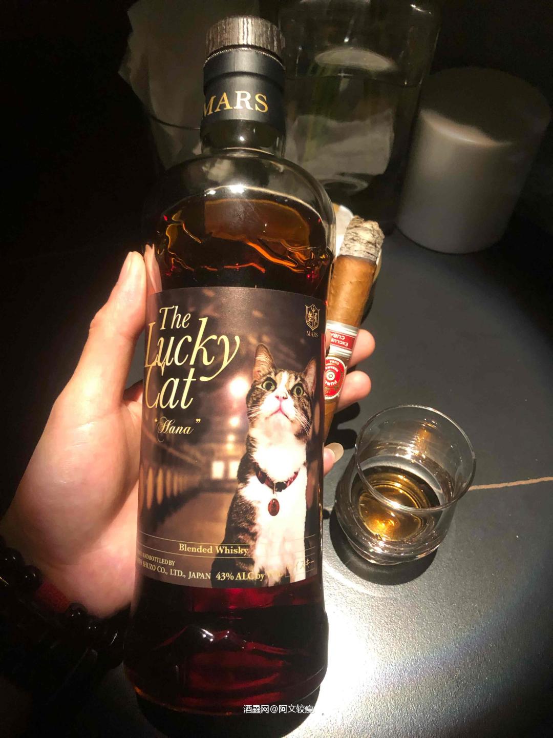 因为喵，喜欢这瓶酒