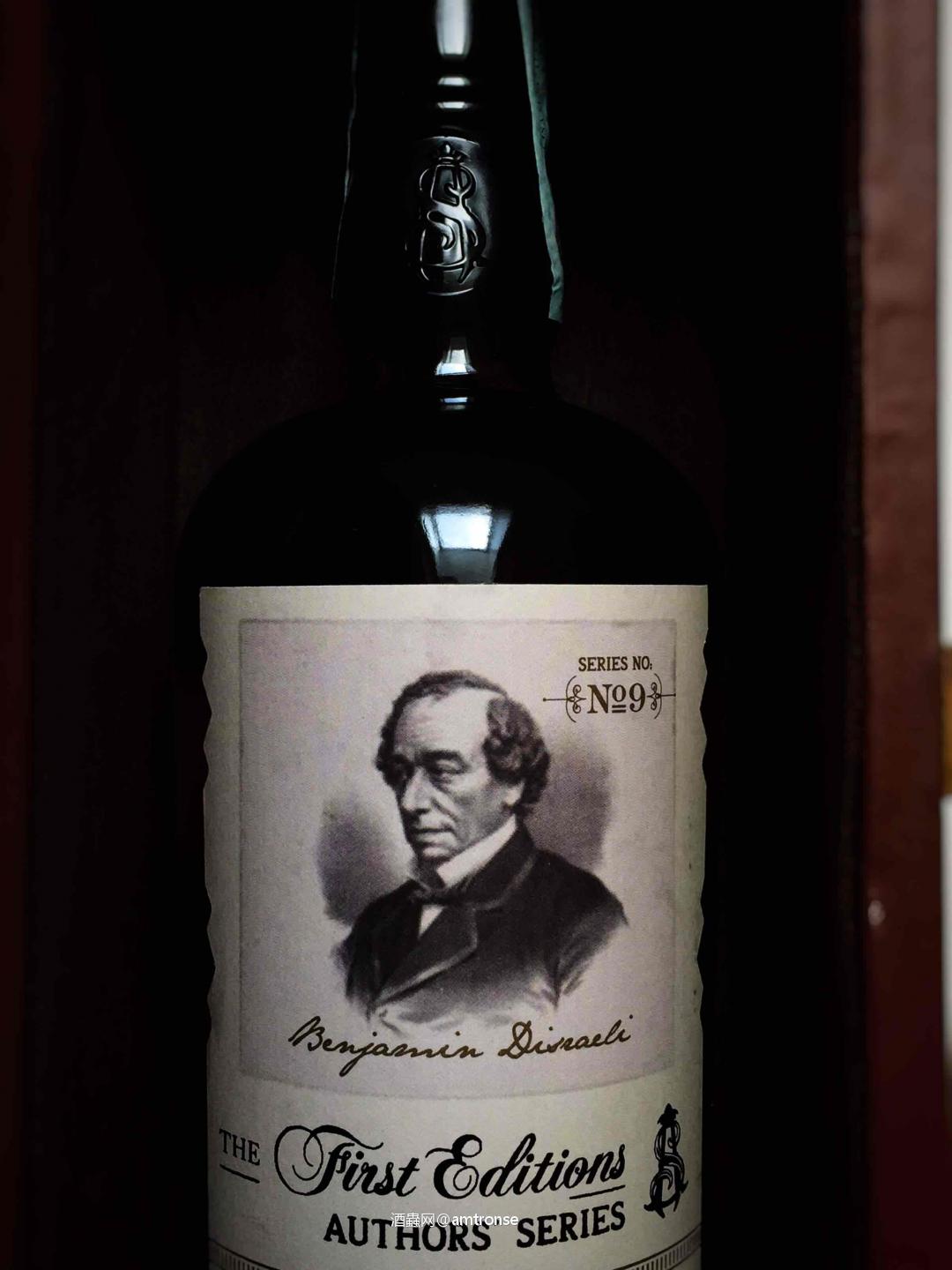 酒标很有感觉，买几瓶玩玩…