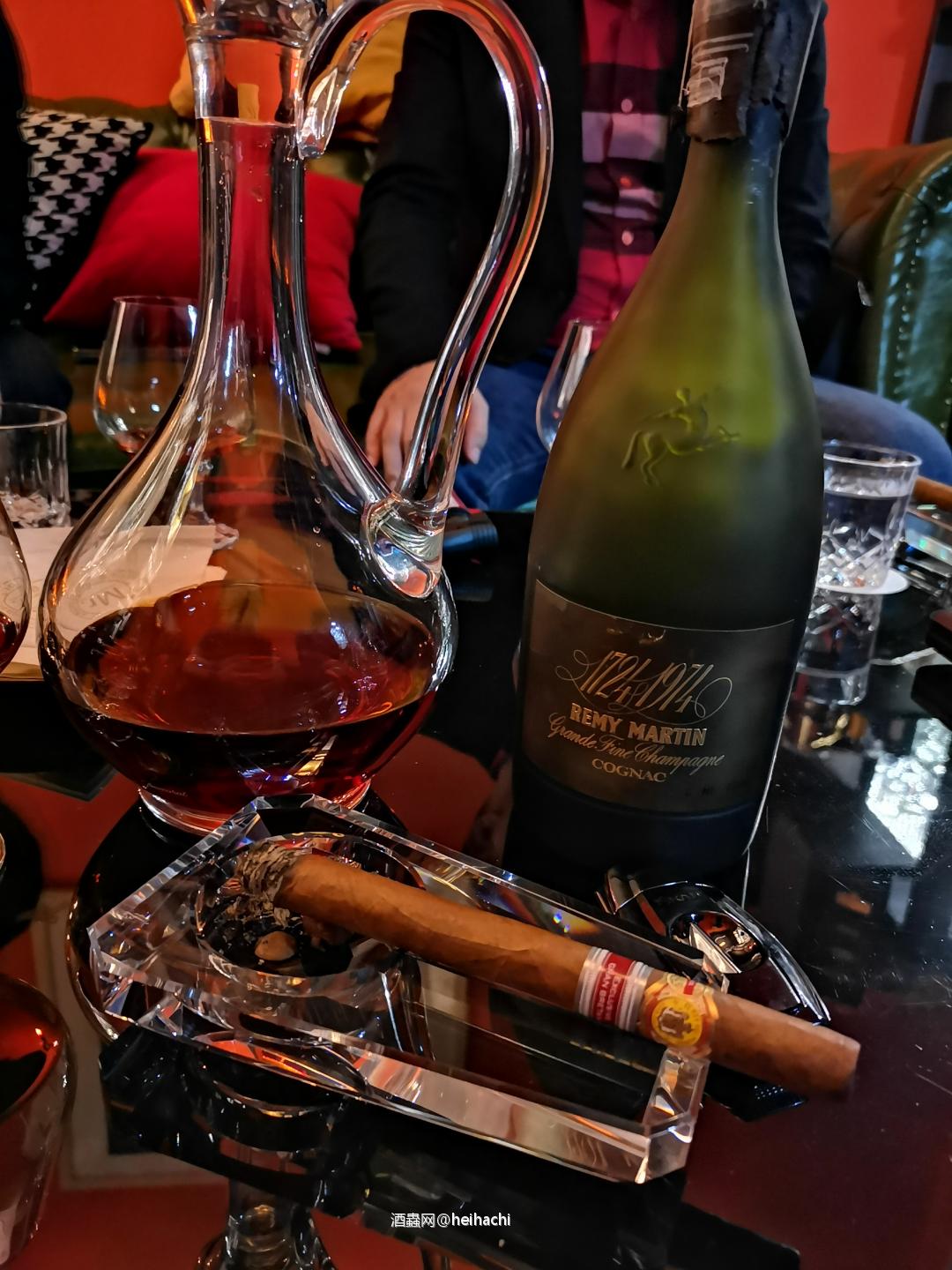 有兄弟自远方来