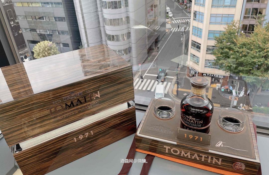 新入手一支汤马丁，不得不说这盒子真好看