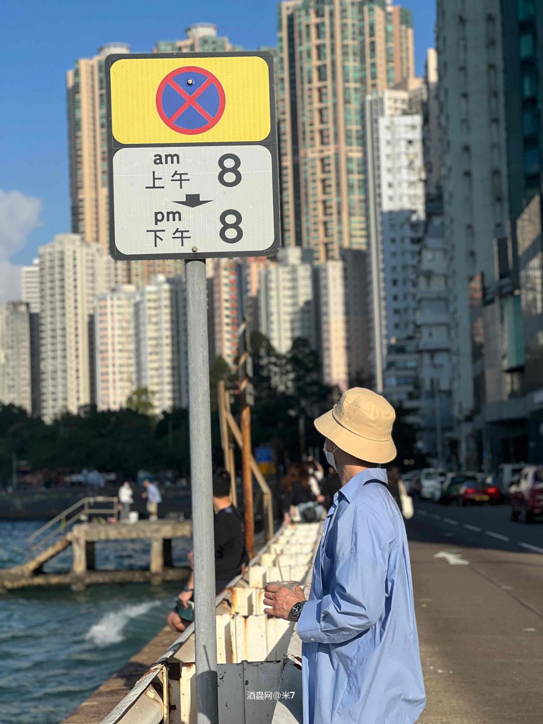 如果每一支酒都沒有酒標<p class='p'/>那會不會失去原本的價值？