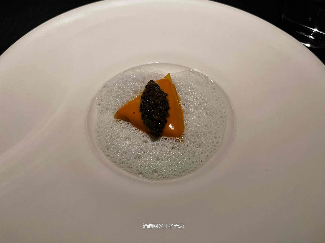 葡萄酒皇帝罗伯特帕克说：如果在离世前只能喝的一瓶酒，就选它了