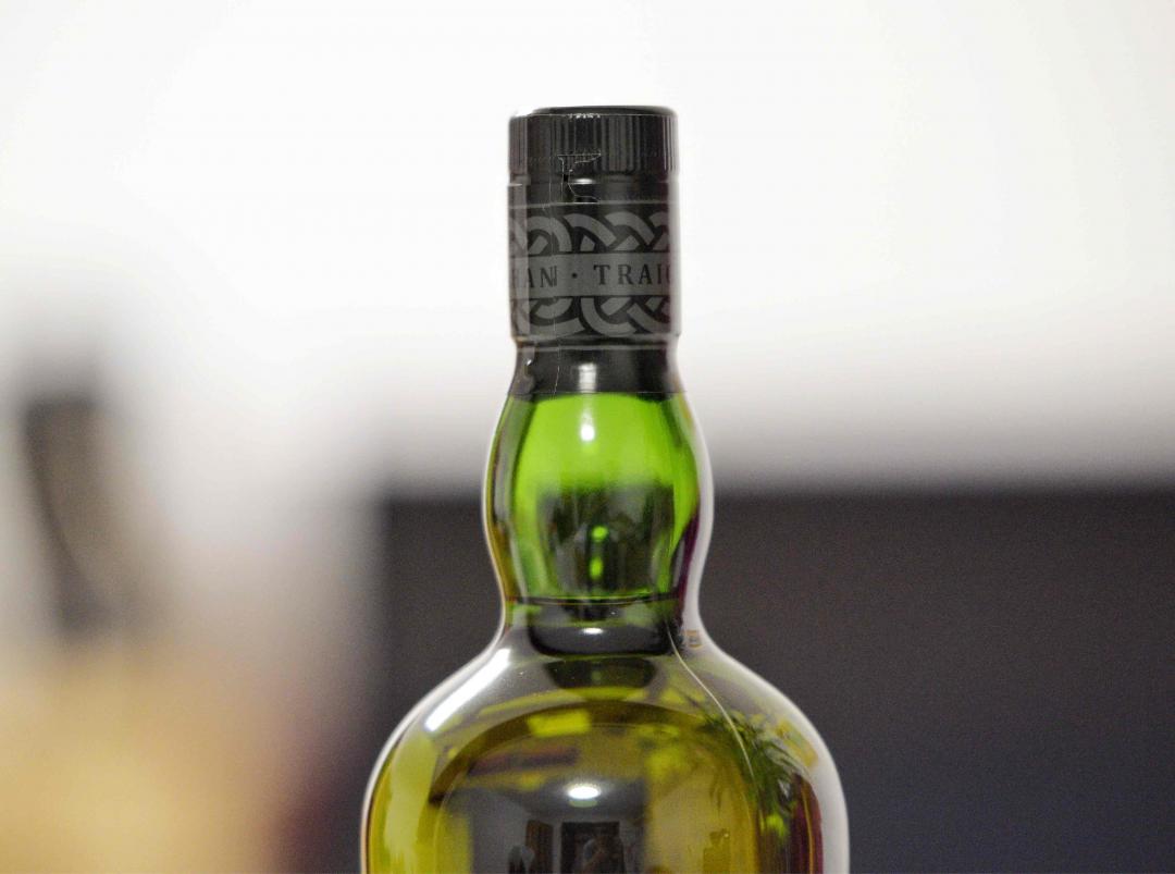 Ardbeg 阿贝19年 鸣沙 第三版