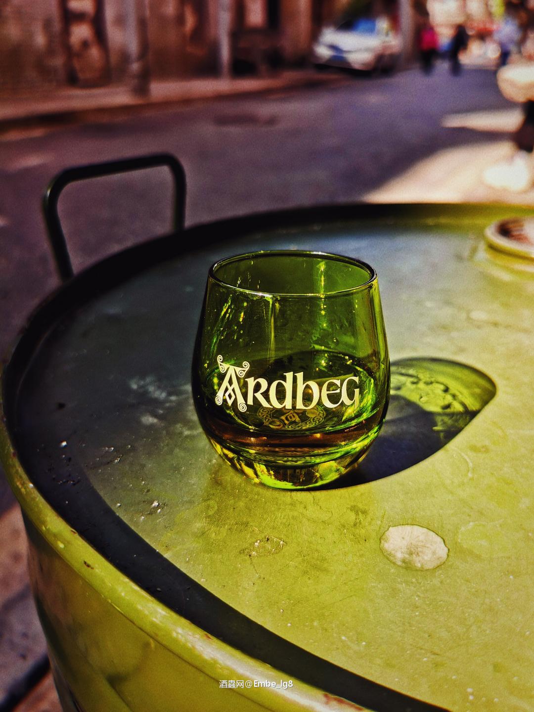 午后阳光和威士忌