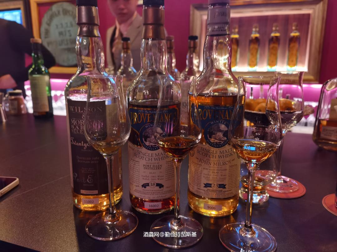 又是晕乎乎的一晚