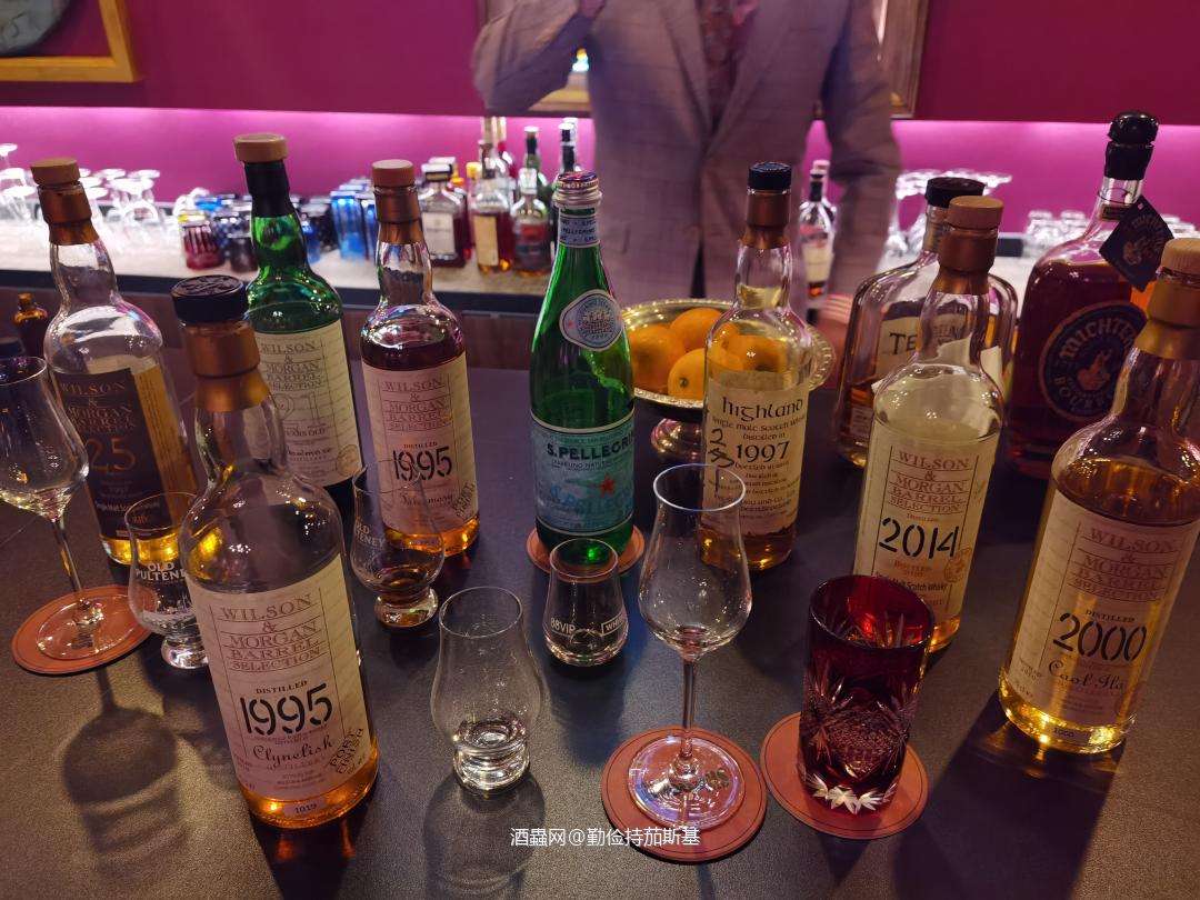 又是晕乎乎的一晚