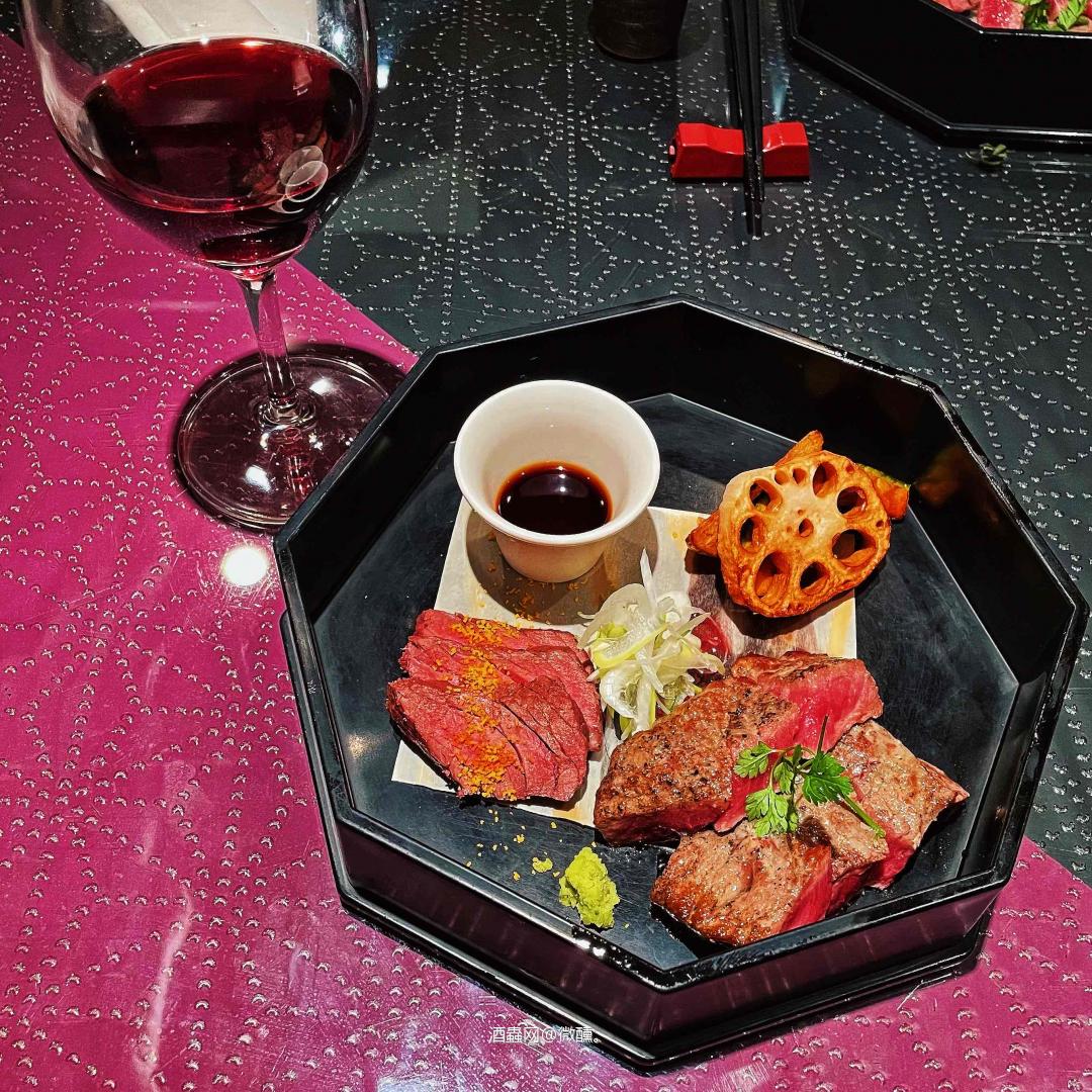 最近很忙，忙着热爱生活🥃