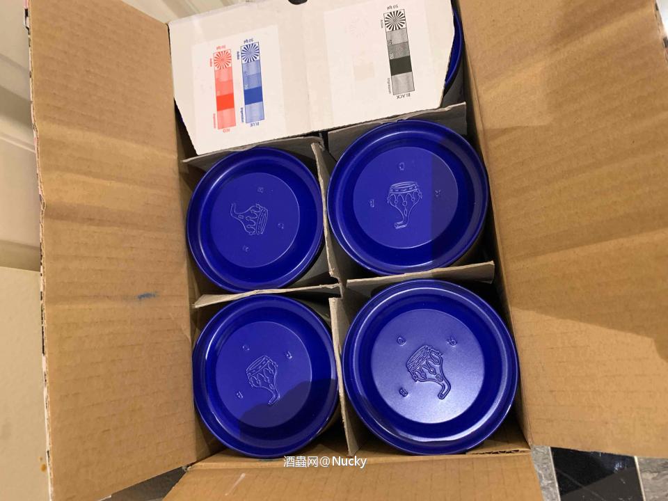 刚到,年会用用应该不错👍😌