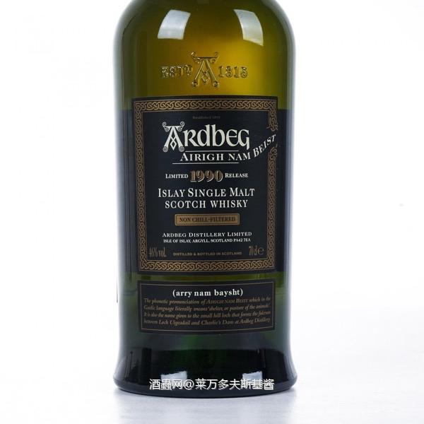 灌装日期为什么是18年？<img src='https://sdata.whiskyworm.com/xcxpics/emoji_4.png' class='emoji' />