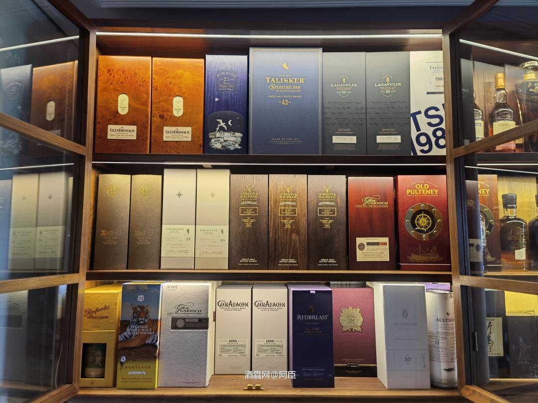 很久没更新动态了,更新下爱好者的小酒柜