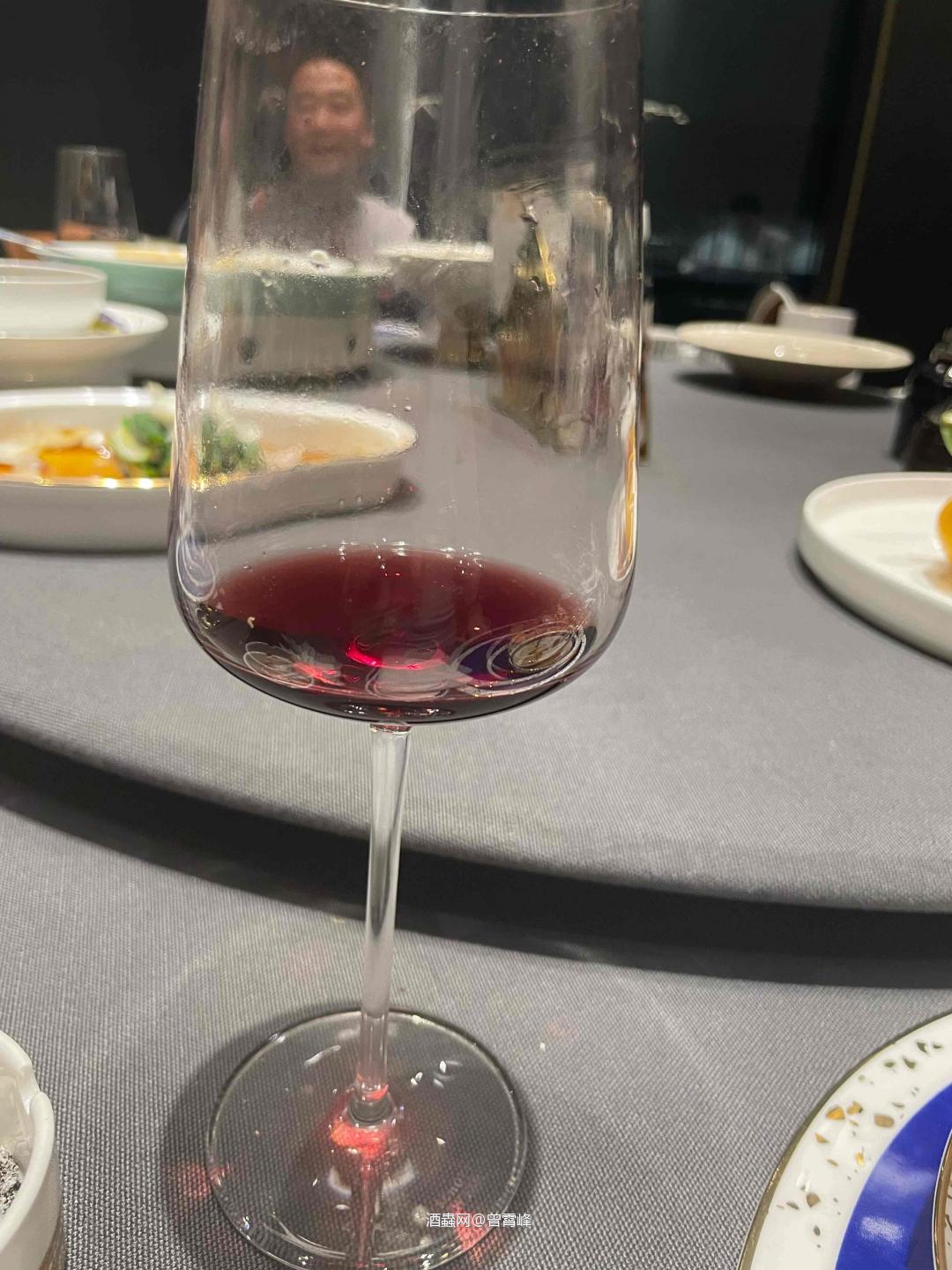 年末兄弟聚会之，好酒好菜，好吃好喝！