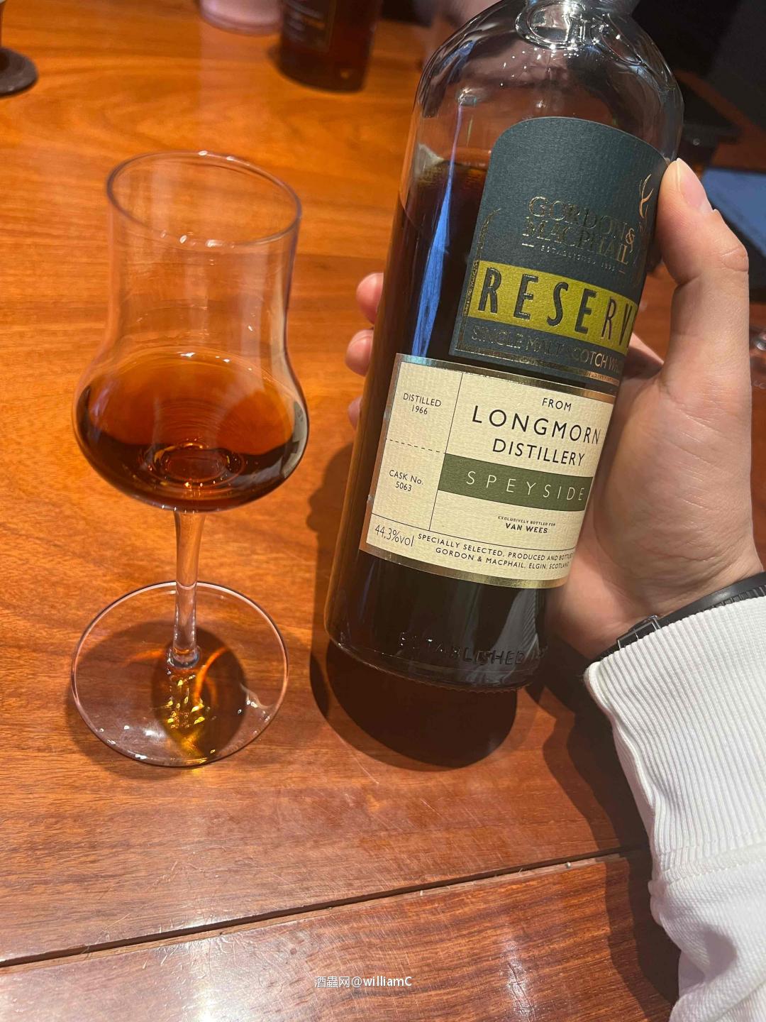 元宇宙的酒局<img src='https://sdata.whiskyworm.com/xcxpics/emoji_21.png' class='emoji' />