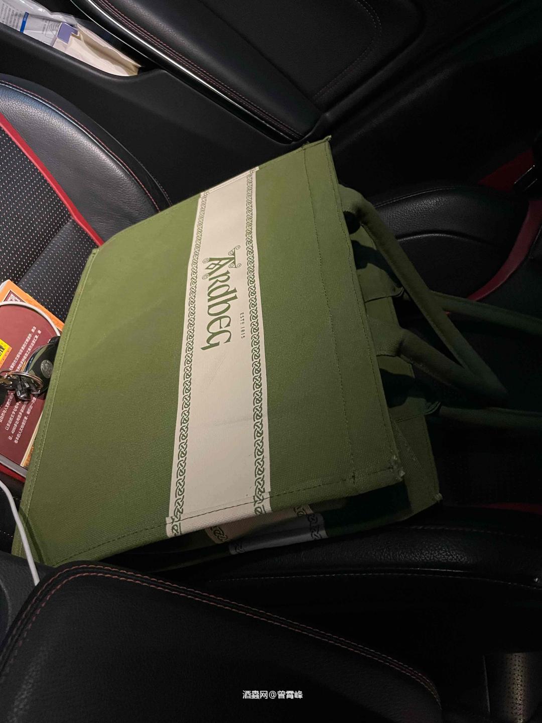 库存下的贼快，最近的状态就是每天早上上班袋里装几瓶