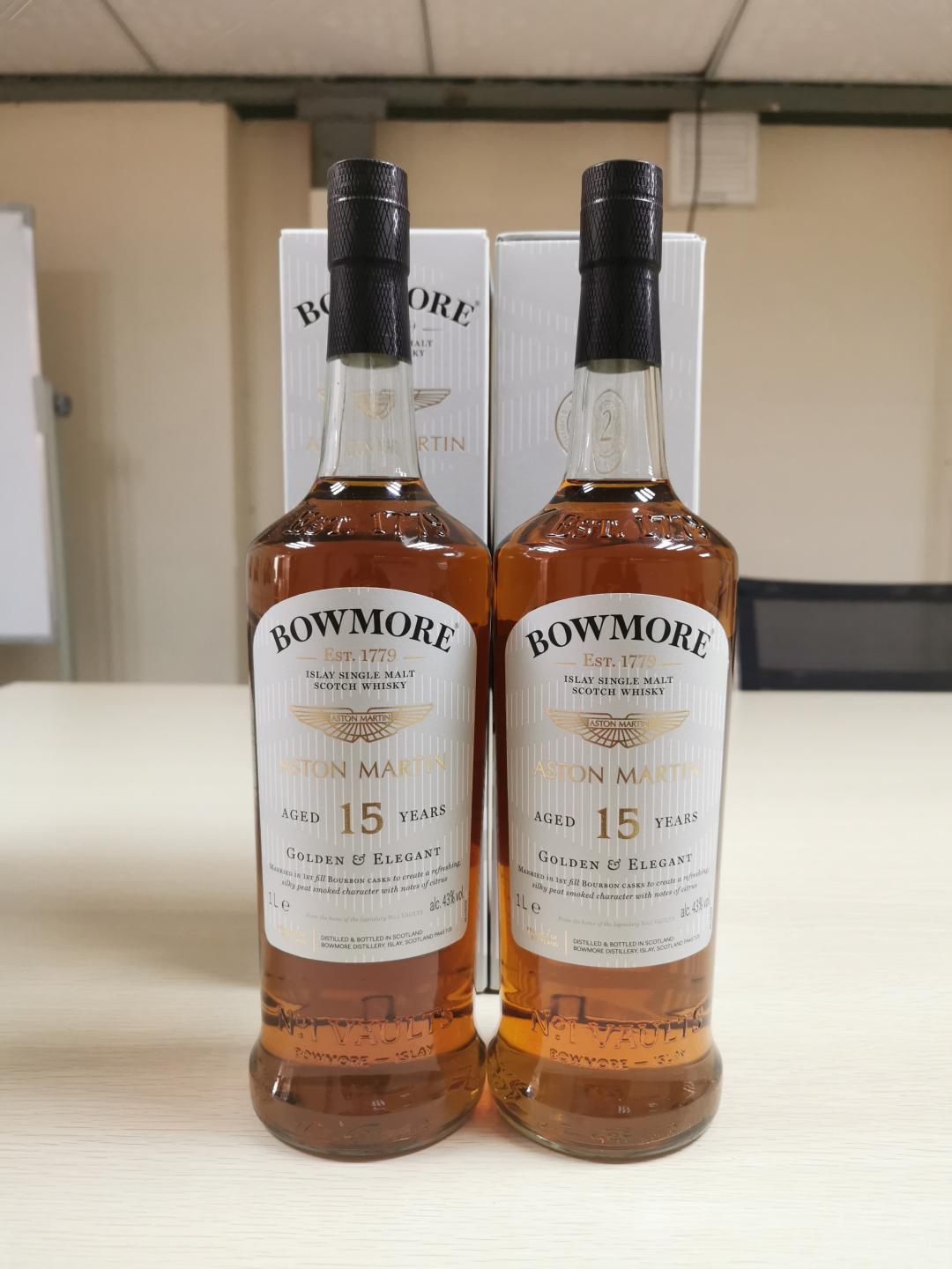 波摩&阿斯顿马丁联名限量版15年一组2瓶