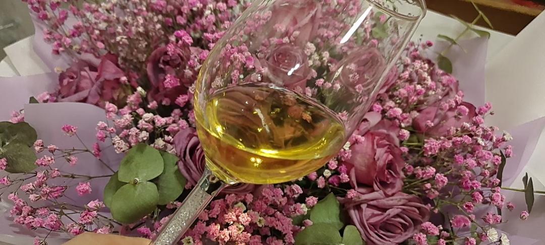 这款酒和小龙虾很配