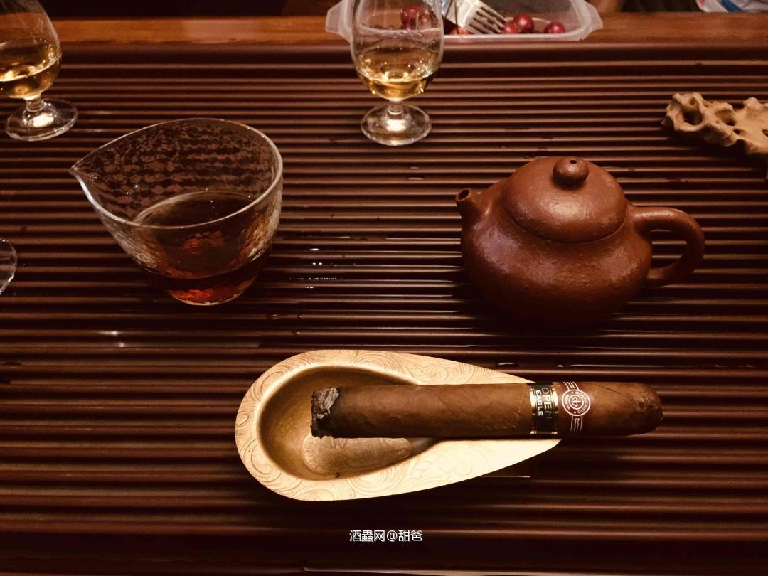 春意盎然，茶酒相伴！