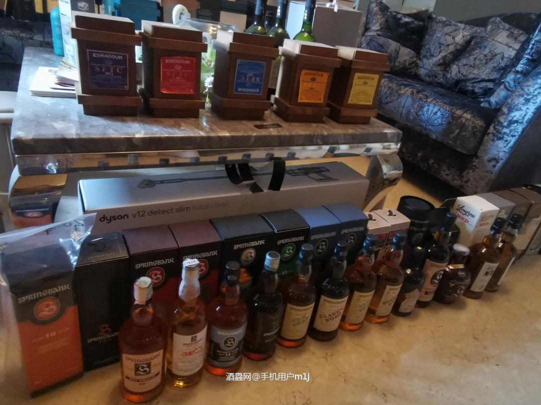 半年左右的云顶收藏，虽然刚入门，品鉴保值两相宜。