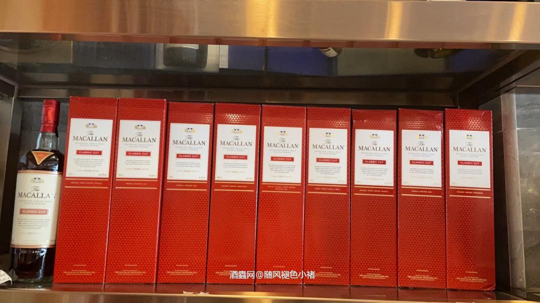 全部国行货。以前没人要，现在很多人要，追高不追低。都卖了。省心