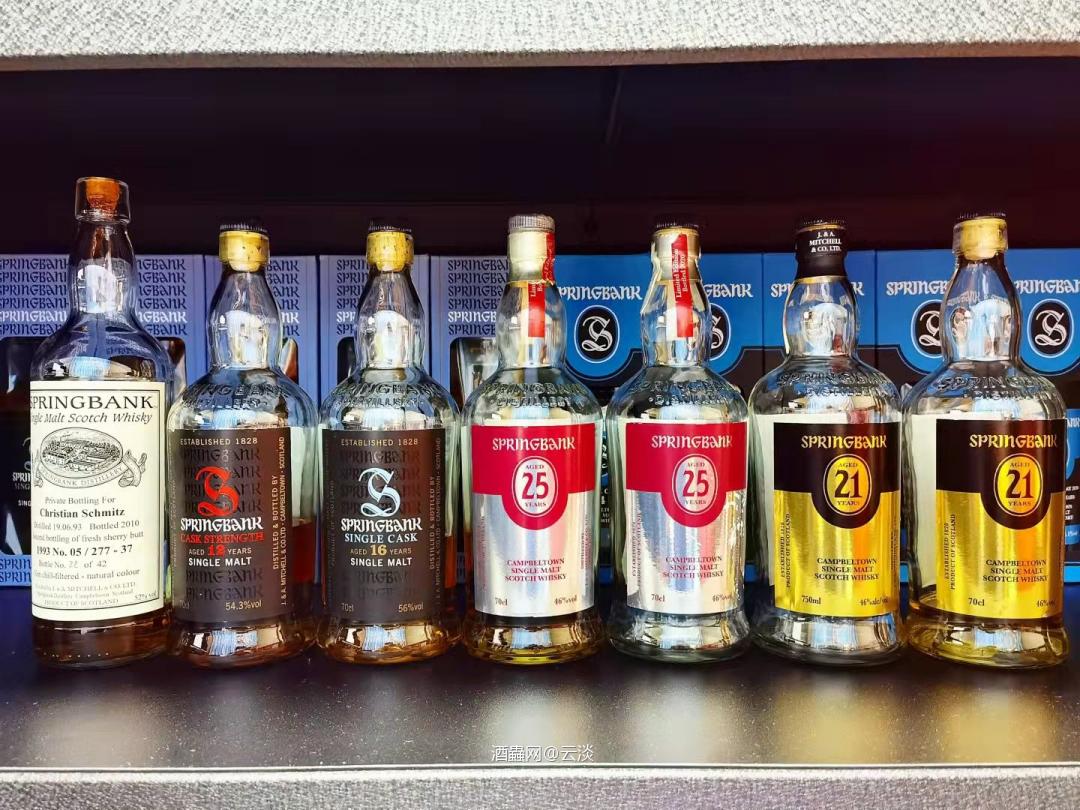 云顶现在喝完都得把瓶子拿回家<img src='https://sdata.whiskyworm.com/xcxpics/emoji_44.png' class='emoji' /><img src='https://sdata.whiskyworm.com/xcxpics/emoji_44.png' class='emoji' />