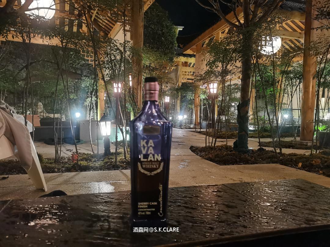 四川旅游，现在放松，喝kavalan<img src='https://sdata.whiskyworm.com/xcxpics/emoji_3.png' class='emoji' /><img src='https://sdata.whiskyworm.com/xcxpics/emoji_3.png' class='emoji' />