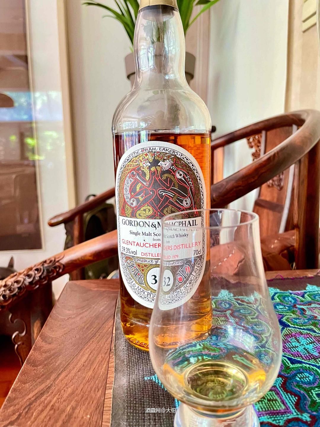 据说准备封闭了，那就静下来喝一杯吧。