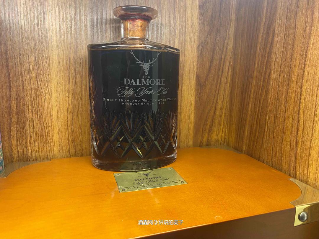 夜深人静 看看拍卖有没有好东西<img src='https://sdata.whiskyworm.com/xcxpics/emoji_7.png' class='emoji' />