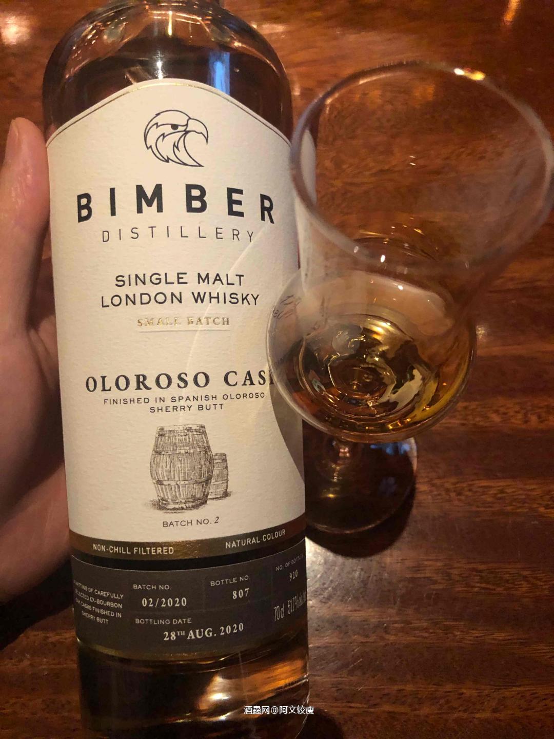 宾堡奥洛罗索雪莉过桶<p class='p'/>酒体清澈，暗金色，<p class='p'/>闻香：薄荷叶、茉莉…