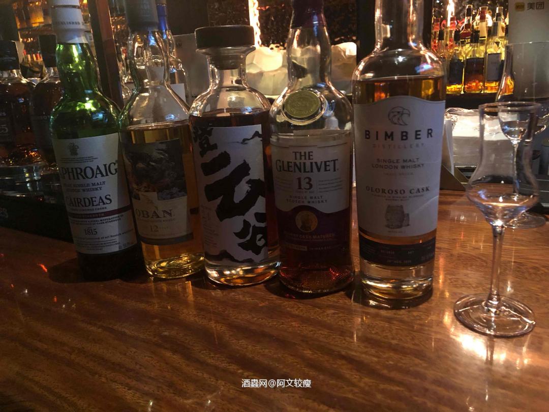 欧本12年2021SR<p class='p'/>酒体清澈，浅柠檬黄<p class='p'/>闻香：薄荷、海藻…