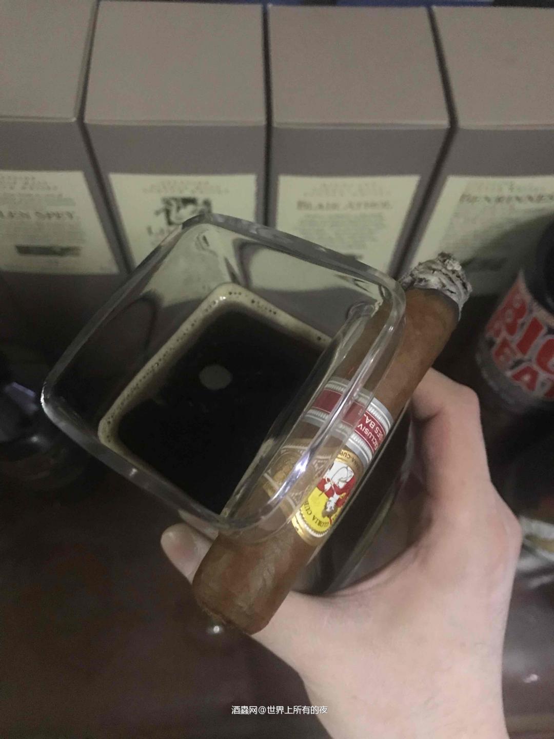 庆祝解封能收快递啦