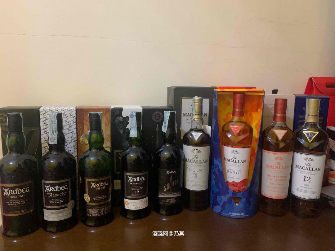 新手入坑，胡乱买了一点！请各位酒友多多指教<img src='https://sdata.whiskyworm.com/xcxpics/emoji_14.png' class='emoji' />