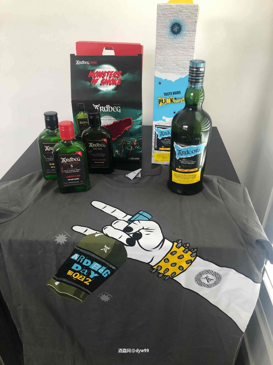 上不了岛，自嗨<img src='https://sdata.whiskyworm.com/xcxpics/emoji_14.png' class='emoji' />