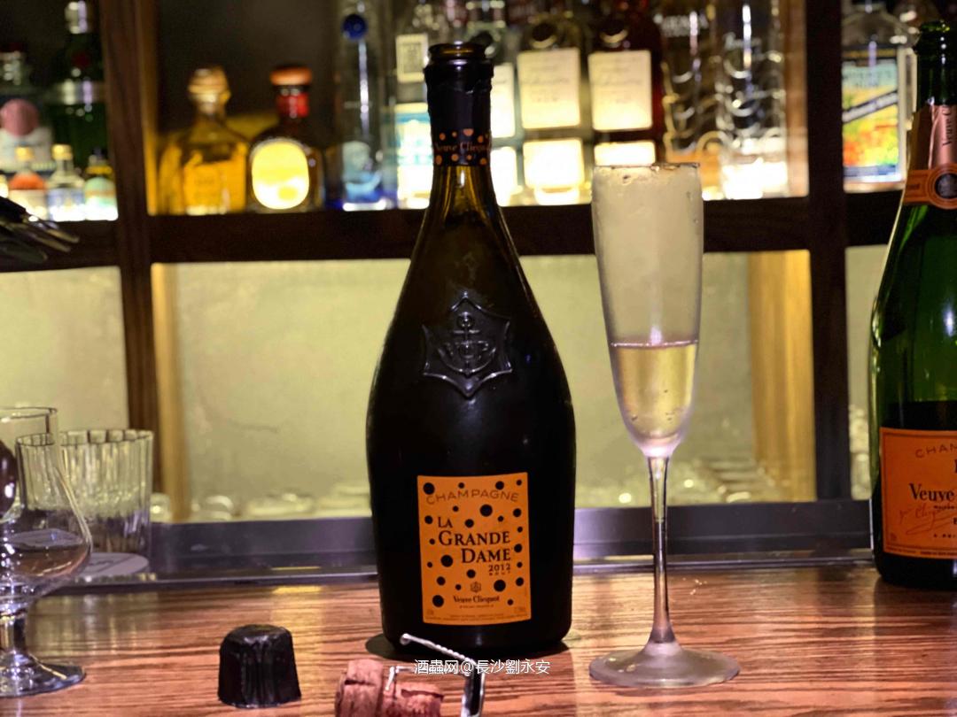 香槟🍾夏天的感觉