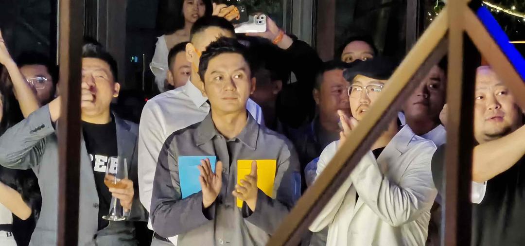 ✨T61 重庆开幕预热派对 SKY SHUTTLING