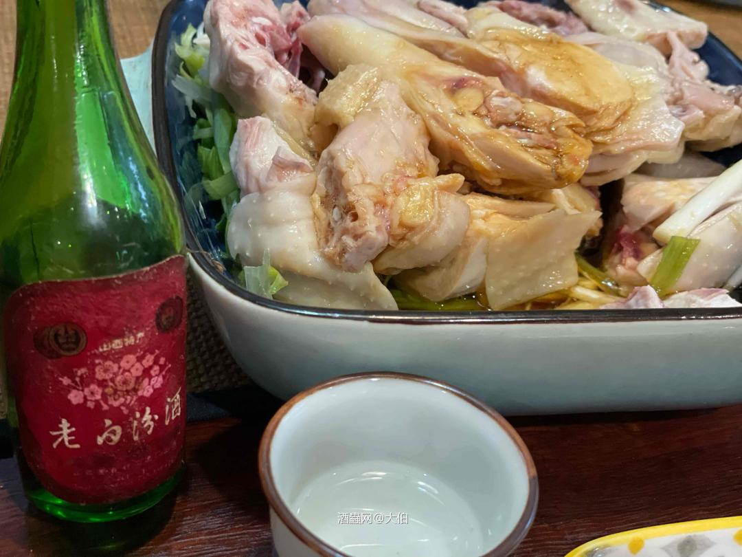 带泥煤味的老汾，感觉奇特😝