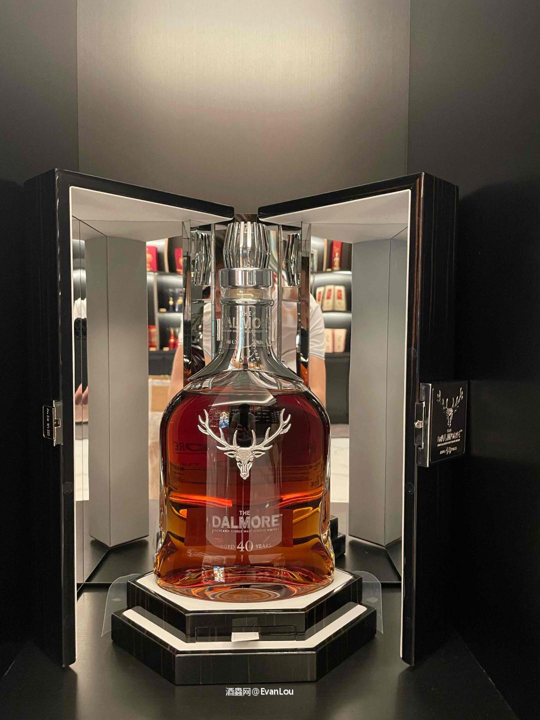 新店开业,要逐步添加点好酒<img src='https://sdata.whiskyworm.com/xcxpics/emoji_14.png' class='emoji' />,欢迎大家来做客