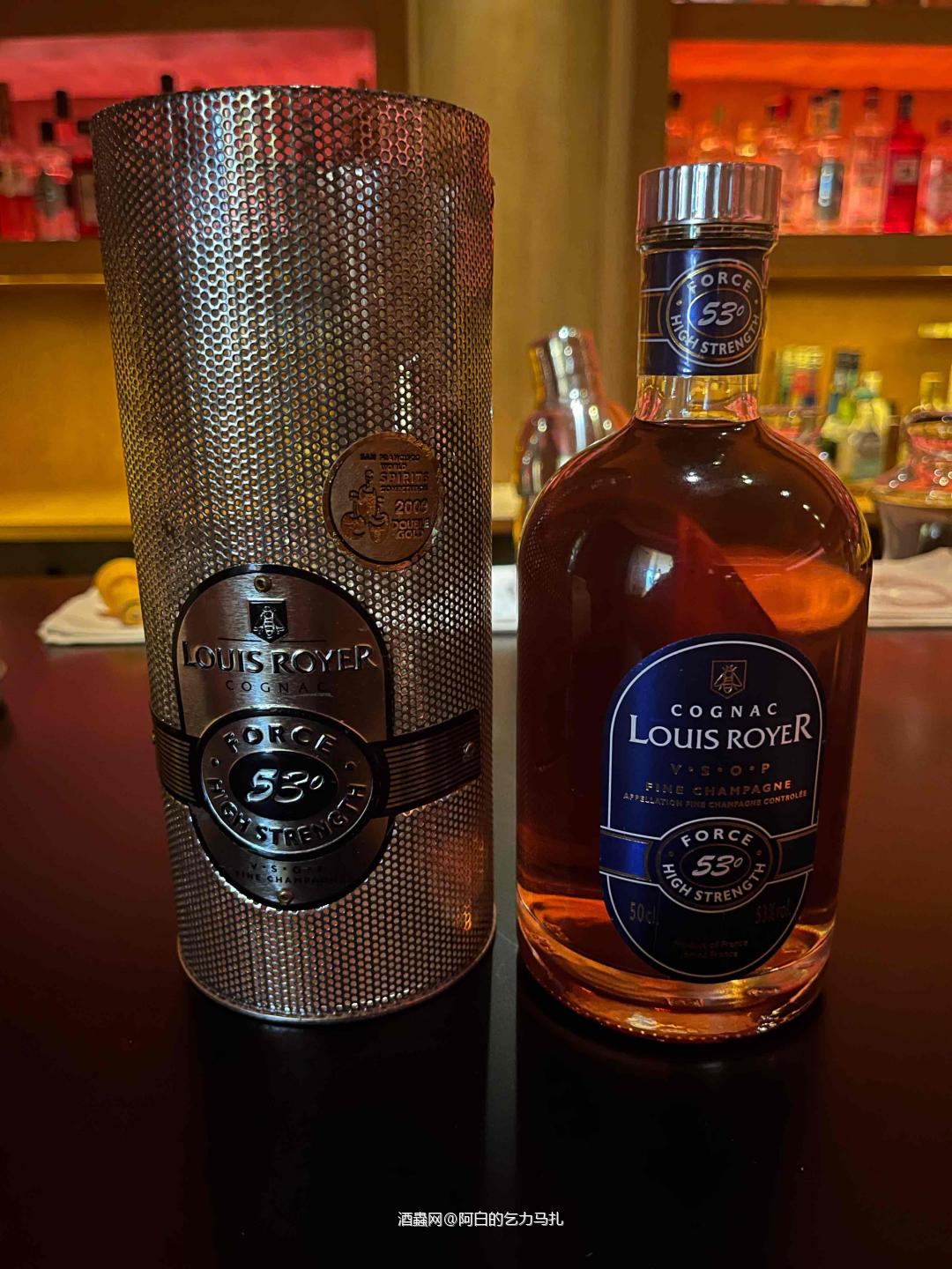 似乎是白兰地，求朋友科普