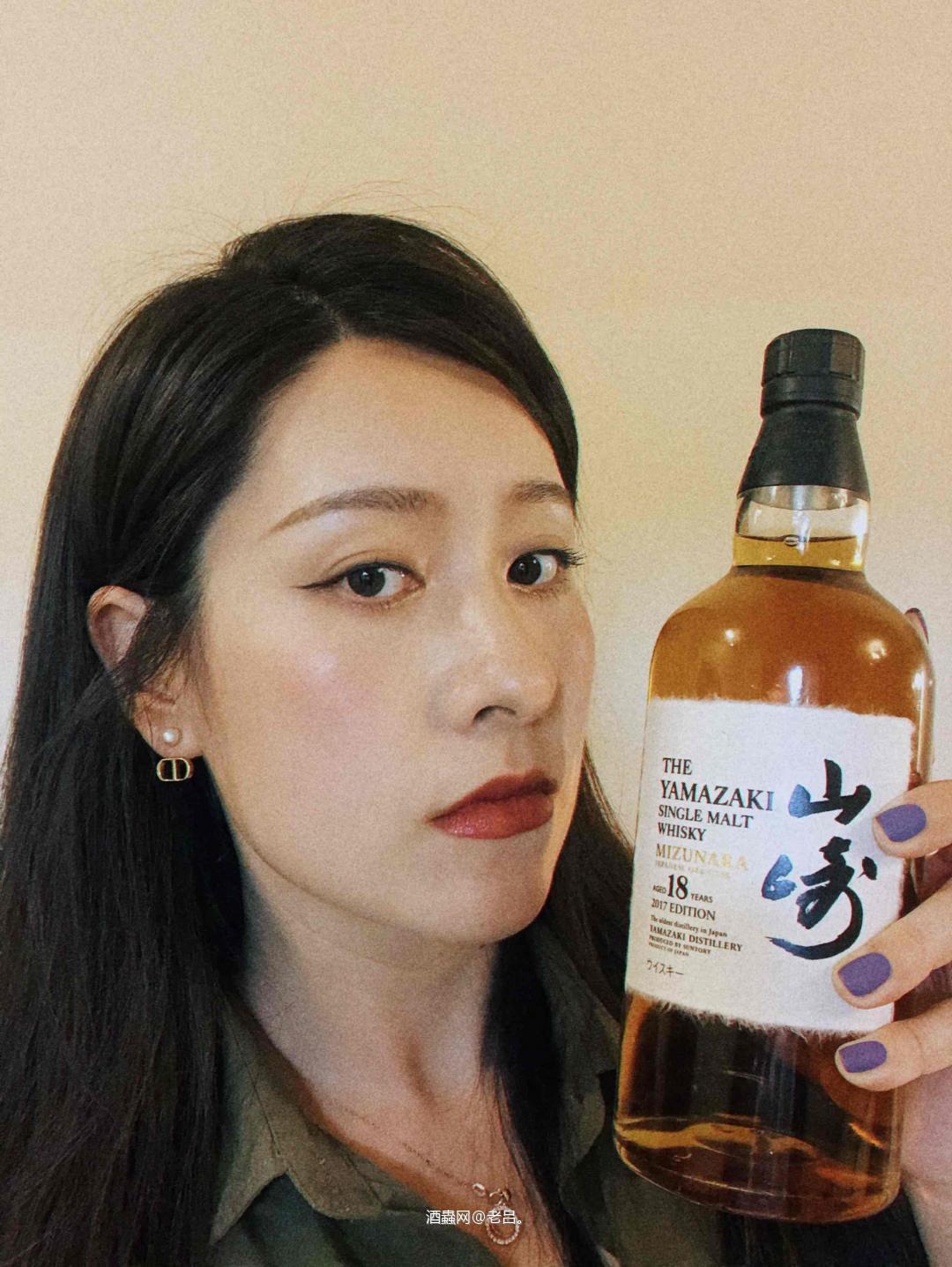 我不管，最爱的老婆永远18岁！