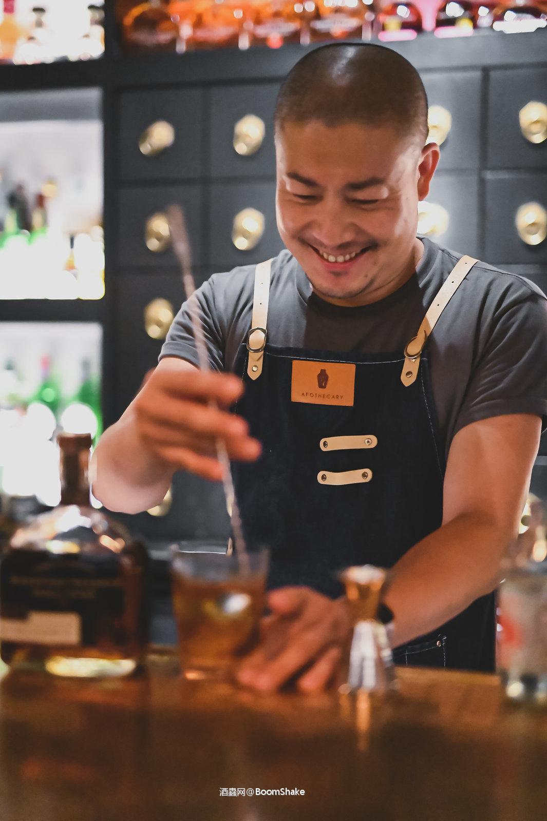 活福珍藏寻味之旅-杭州药剂师酒吧