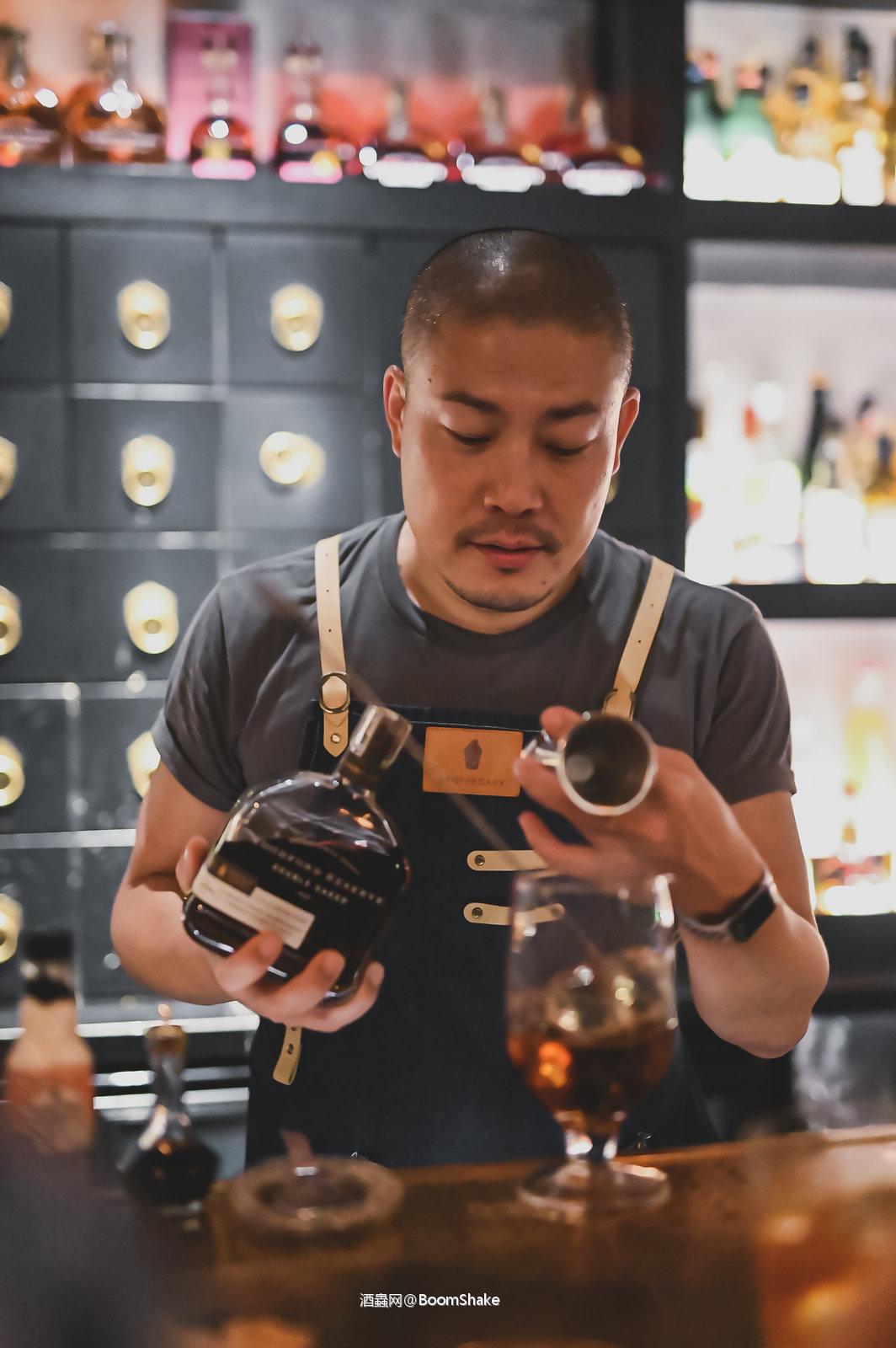 活福珍藏寻味之旅-杭州药剂师酒吧