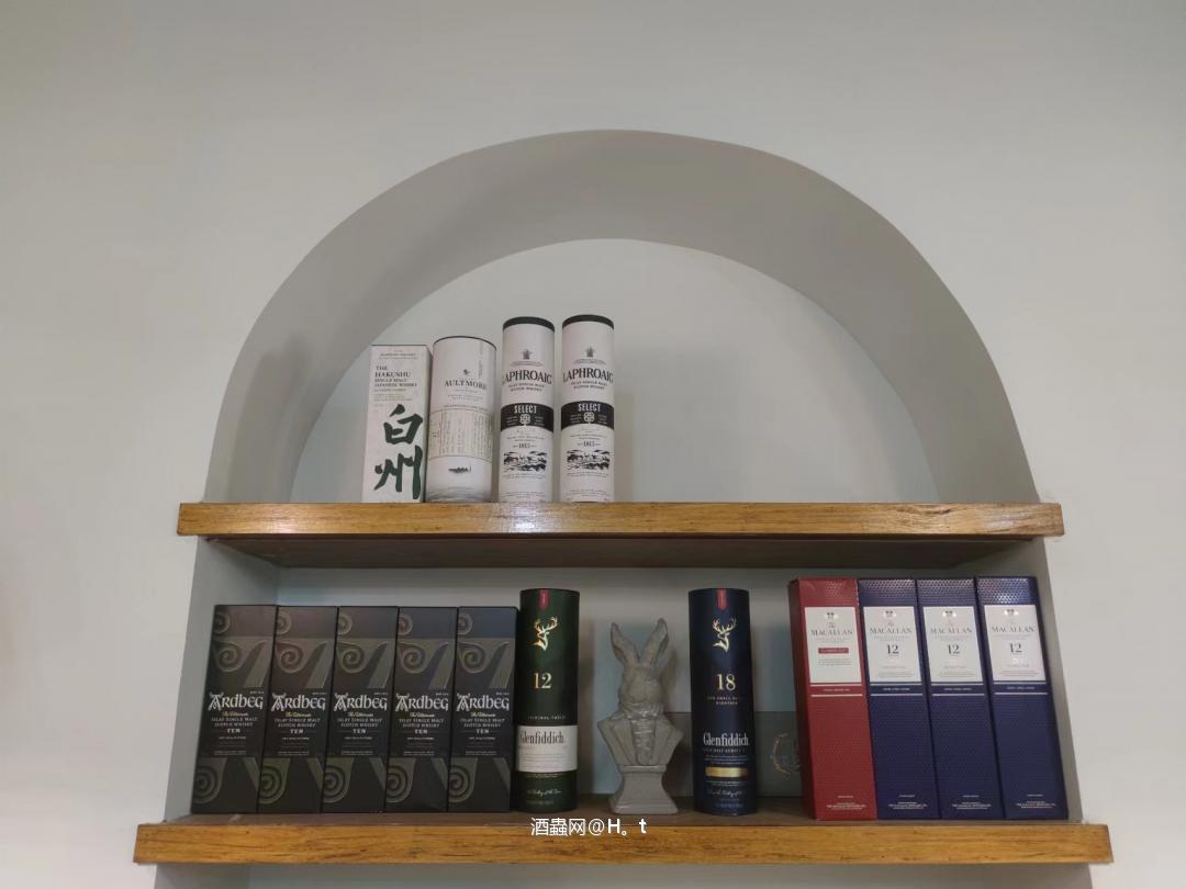 一支支的入柜，满足