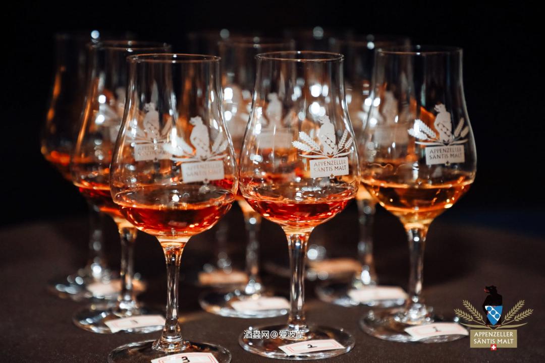 山帝仕彩虹系列新品首发晚宴