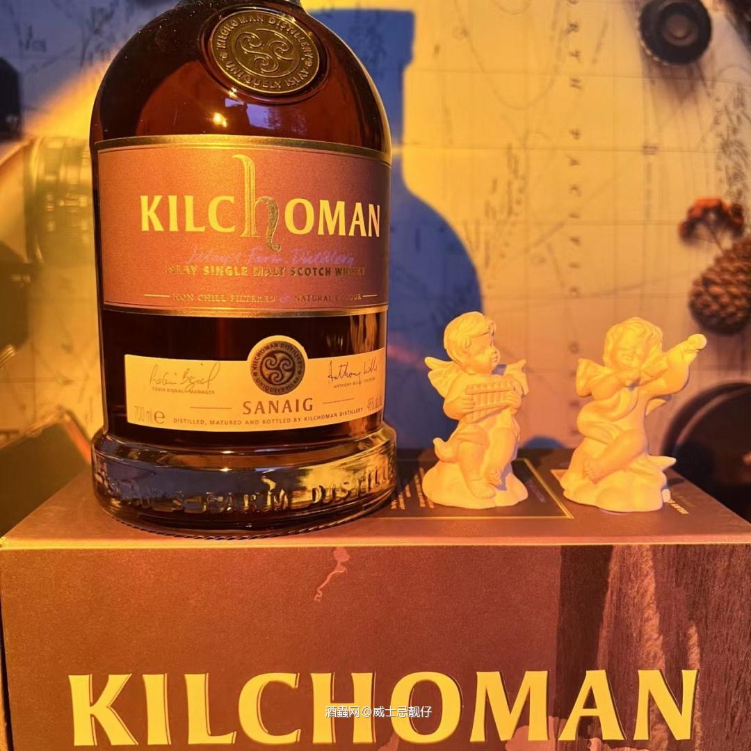 齐候门塞纳摊46°700ml颜色：温暖的琥珀色香气：温柔…