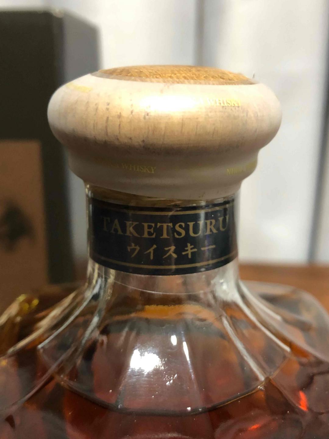 竹鹤12 PURE MALT角瓶