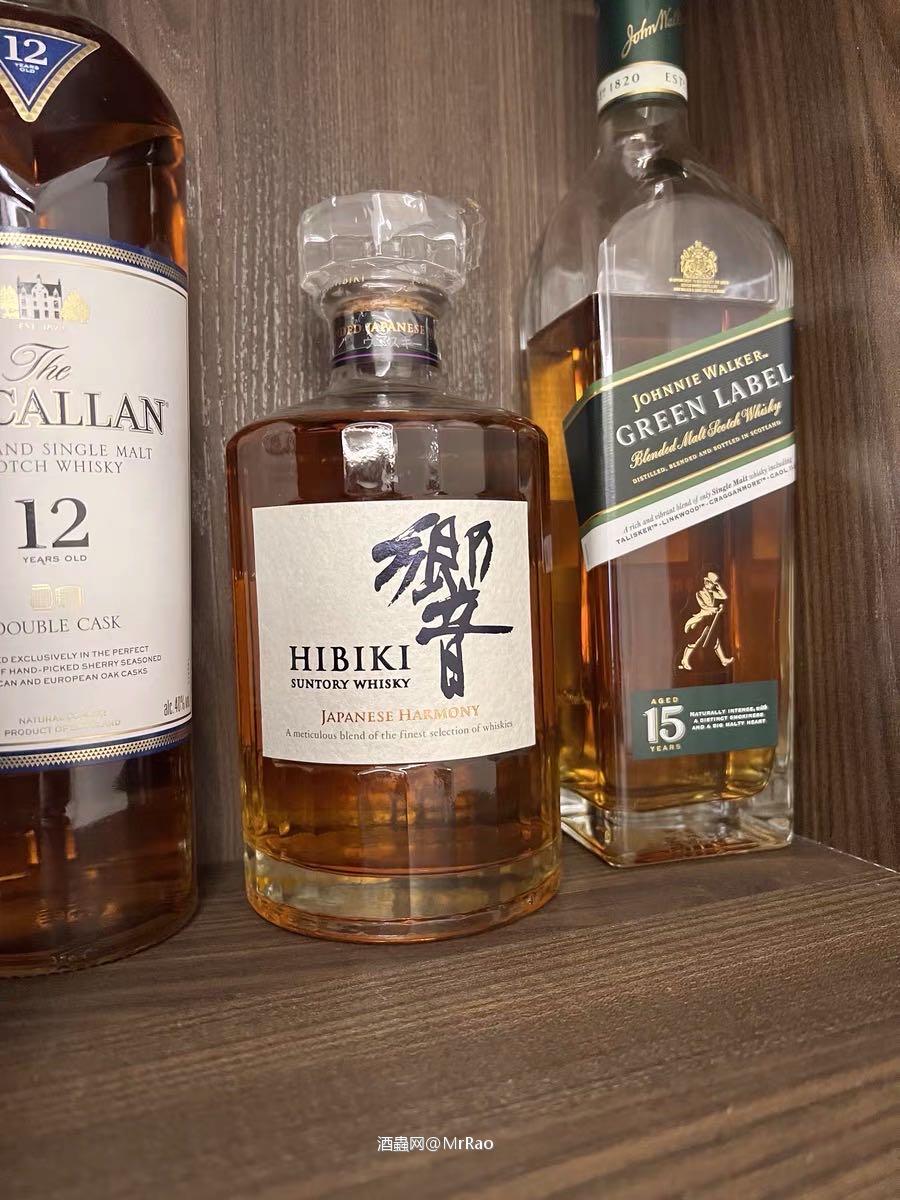 还是喜欢中间这款