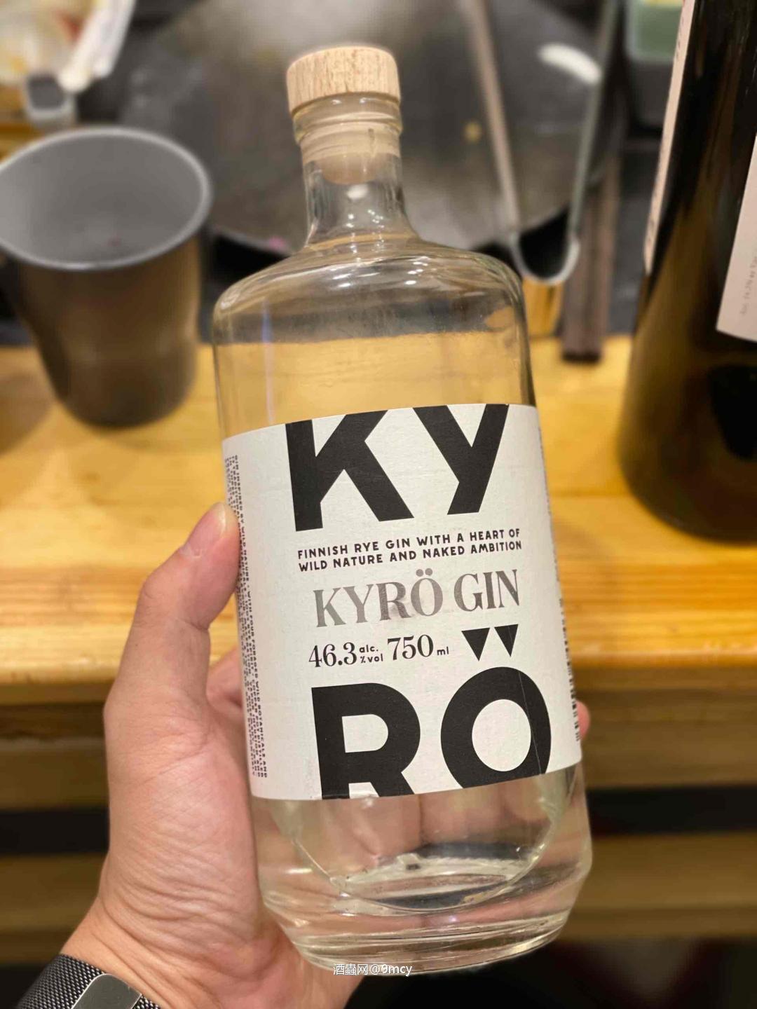 不懂就问，喝金酒时，纯饮的朋友多嘛