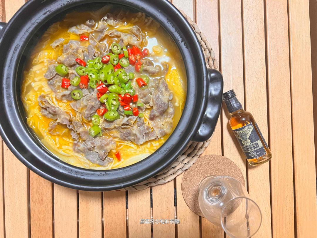 晚饭时间到了，开吃！