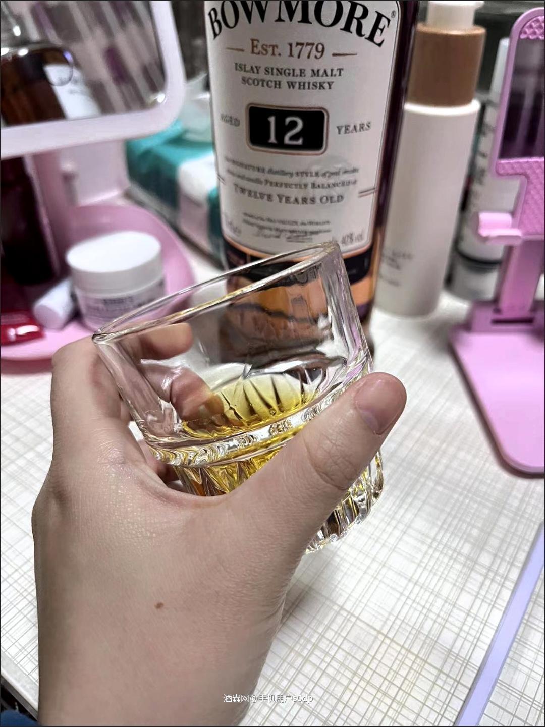 淡泥煤+巧克力苦味。。<p class='p'/>